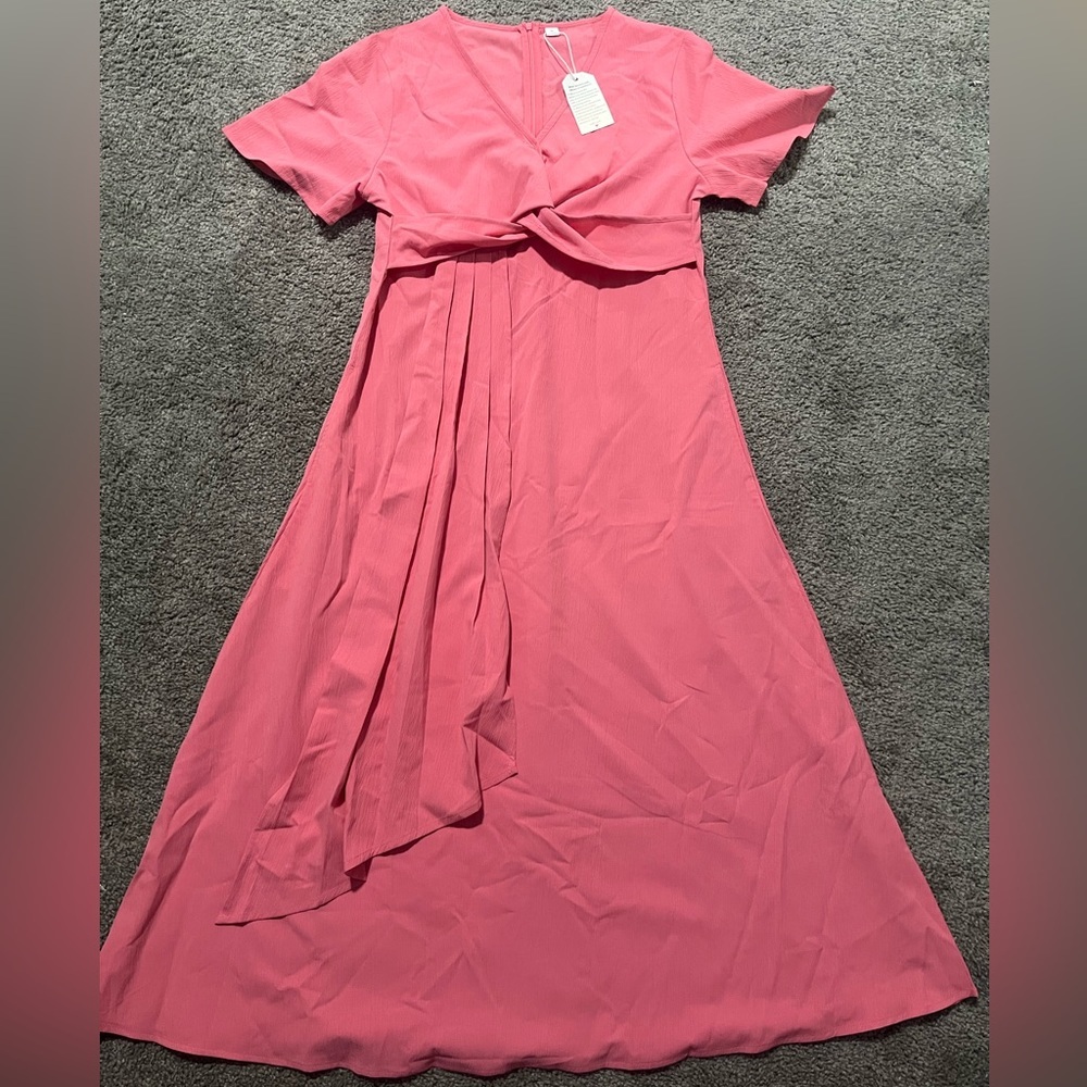 Large Coral Maxi Dress - Perfect for Every Occasion